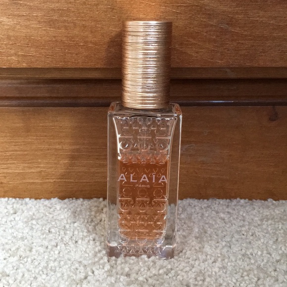 alaia perfume boots